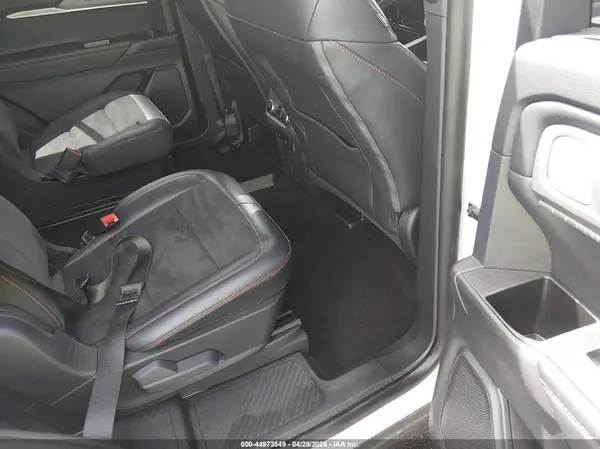 1FMWK8GC5SGA33570 2025 FORD EXPLORER - Image 8