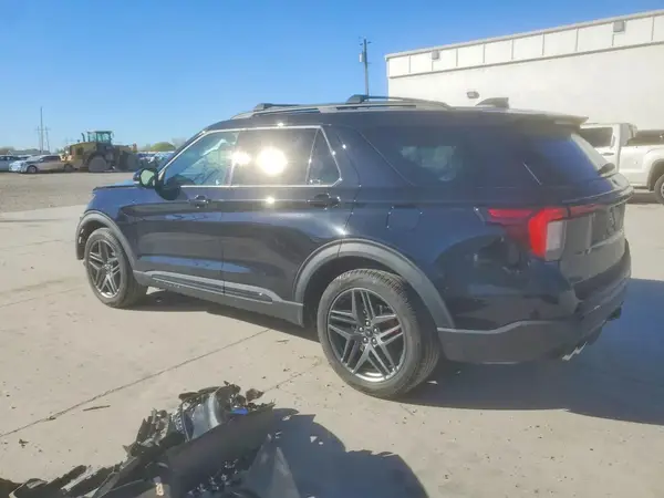 1FMWK8GC5SGA95440 2025 FORD EXPLORER - Image 2