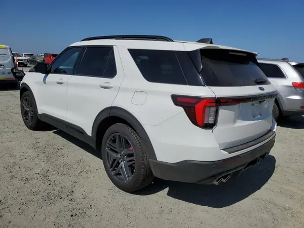 1FMWK8GC6SGA94782 2025 FORD EXPLORER - Image 2