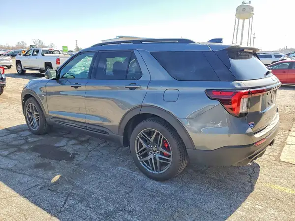1FMWK8GC6SGC99423 2025 FORD EXPLORER - Image 2