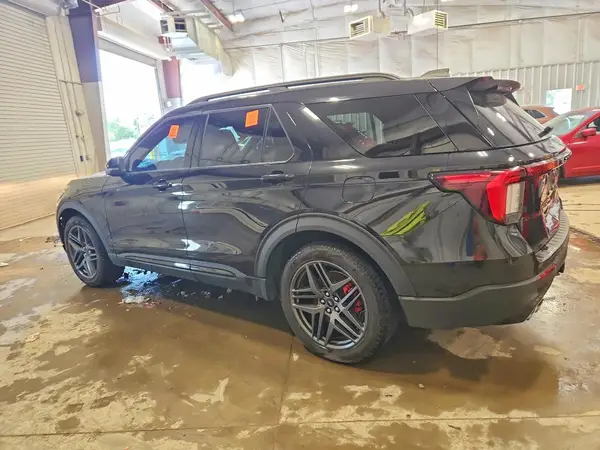 1FMWK8GC7SGA20402 2025 FORD EXPLORER - Image 2