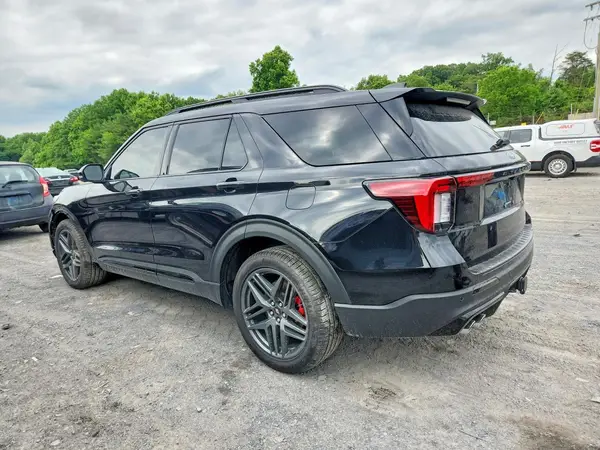 1FMWK8GC7SGC01693 2025 FORD EXPLORER - Image 2