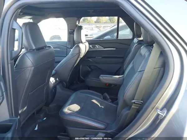 1FMWK8GC8SGA60519 2025 FORD EXPLORER - Image 8