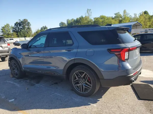 1FMWK8GC9SGA52848 2025 FORD EXPLORER - Image 2