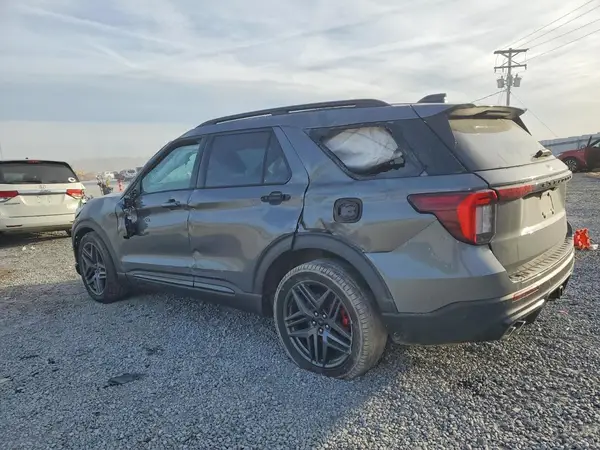 1FMWK8GC9SGA68693 2025 FORD EXPLORER - Image 2