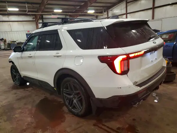 1FMWK8GC9SGC62656 2025 FORD EXPLORER - Image 2