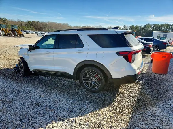 1FMWK8GCXSGA20703 2025 FORD EXPLORER - Image 2