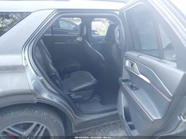 1FMWK8GCXSGA64927 2025 FORD EXPLORER - Image 8