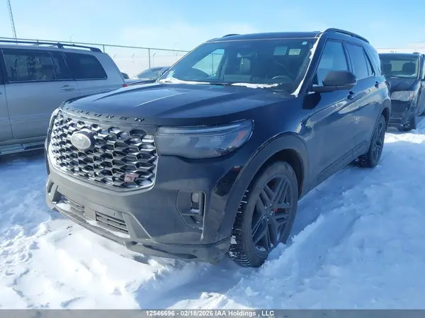 1FMWK8GCXSGB40257 2025 FORD EXPLORER - Image 2
