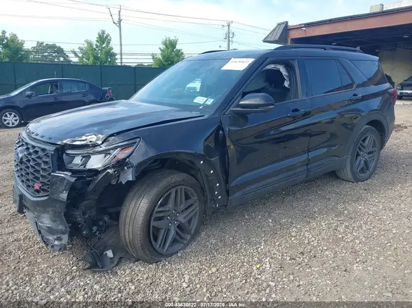 1FMWK8GCXSGC37278 2025 FORD EXPLORER - Image 2