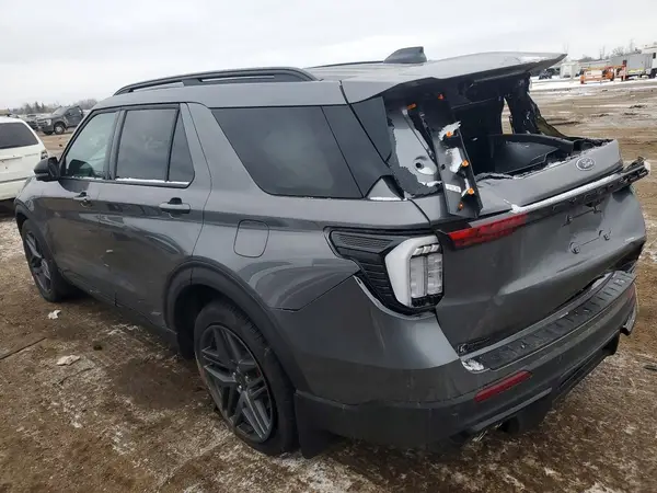 1FMWK8GCXSGC65128 2025 FORD EXPLORER - Image 2