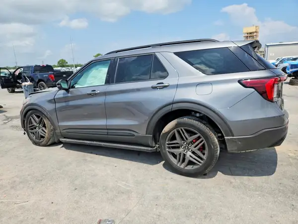 1FMWK8GCXTGB58887 2026 FORD EXPLORER - Image 2