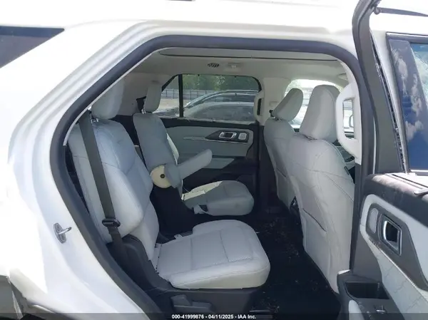 1FMWK8HC0SGA53398 2025 FORD EXPLORER - Image 8