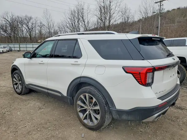 1FMWK8HC2SGA79646 2025 FORD EXPLORER - Image 2