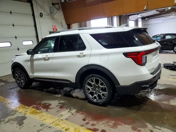 1FMWK8HC6SGB08713 2025 FORD EXPLORER - Image 2
