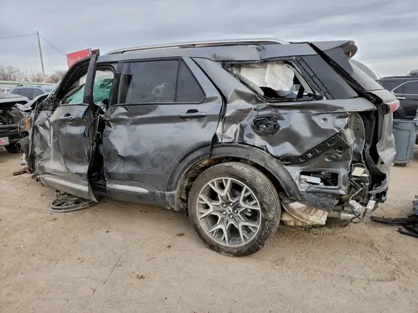 1FMWK8HC9SGC70108 2025 FORD EXPLORER - Image 2