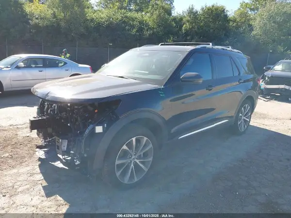 1FMWK8HCXSGA72671 2025 FORD EXPLORER - Image 2