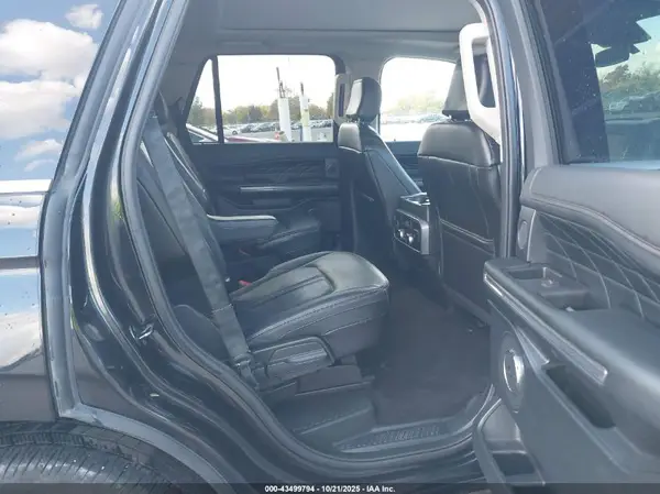 1FNJU1MT2KEA81491 2019 FORD EXPEDITION - Image 8