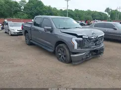 1FT6W1EV6NWG10038 2022 FORD F-150