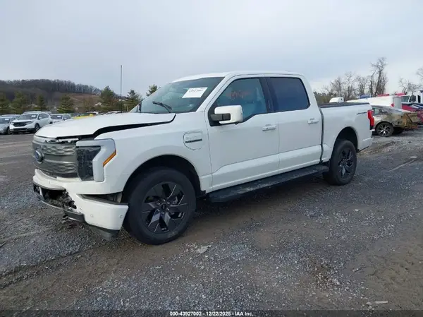 1FT6W1EV7PWG08768 2023 FORD F-150 - Image 2