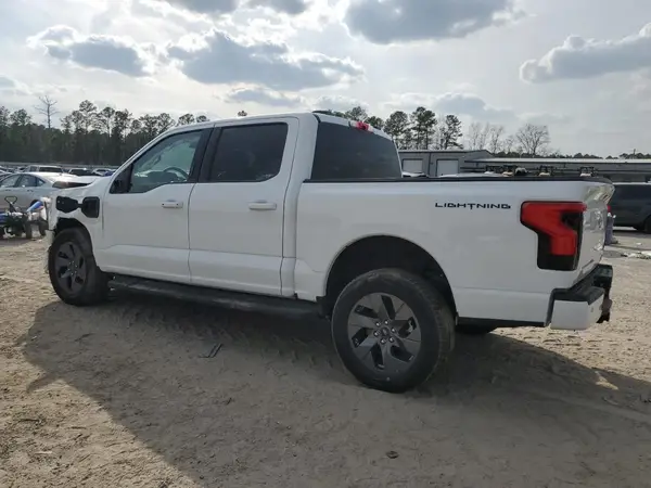 1FT6W3L70RWG21137 2024 FORD F-150 - Image 2