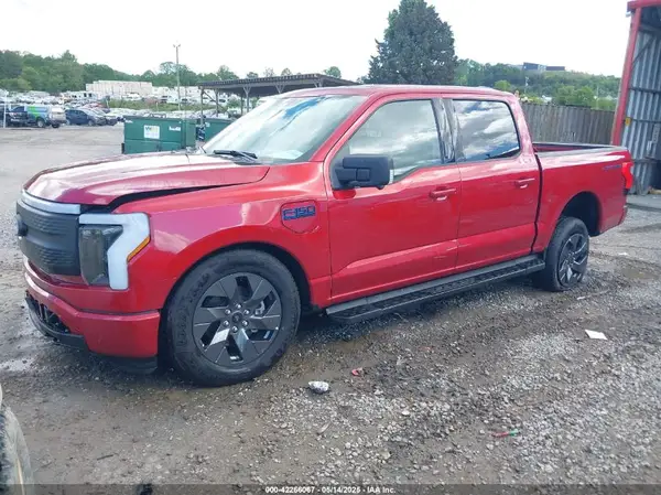 1FT6W3L7XRWG02773 2024 FORD F-150 - Image 2