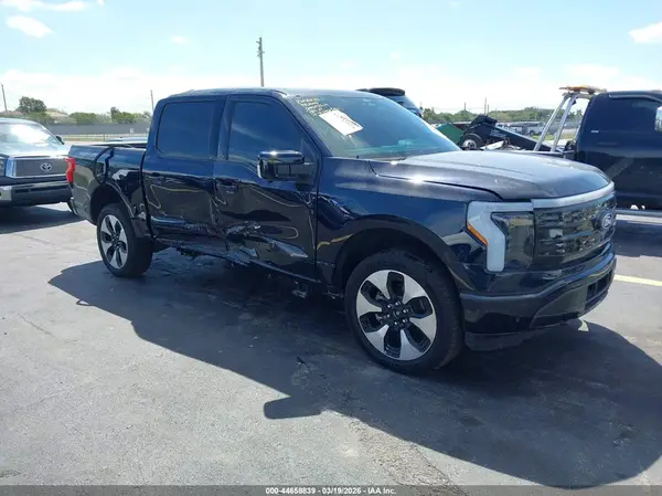 1FT6W7L72SWG20830 2025 FORD F-150 - Image 1