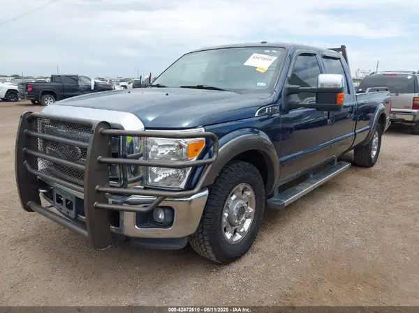 1FT7W2A60GEA43164 2016 FORD F250 - Image 2