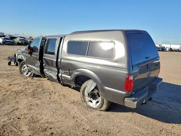 1FT7W2A60GEC99577 2016 FORD F250 - Image 2
