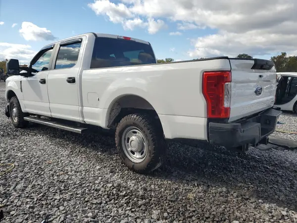 1FT7W2A60KEE23517 2019 FORD F250 - Image 2
