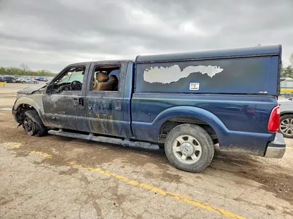 1FT7W2A61GEB18891 2016 FORD F250 - Image 2