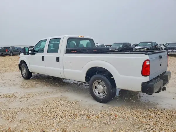 1FT7W2A61GEC57371 2016 FORD F250 - Image 2