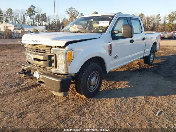 1FT7W2A61HEB62844 2017 FORD F250 - Image 2