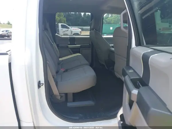 1FT7W2A61HEF19407 2017 FORD F250 - Image 8