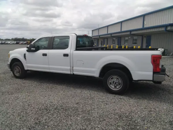 1FT7W2A62HEB83203 2017 FORD F250 - Image 2