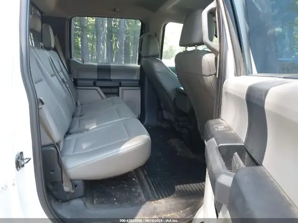 1FT7W2A64HED34350 2017 FORD F250 - Image 8