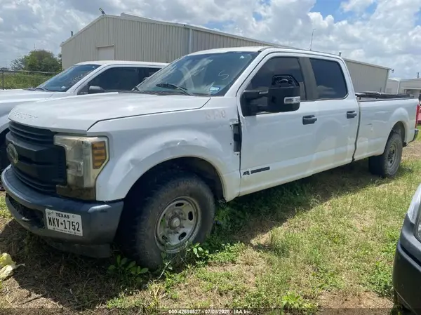 1FT7W2A64HEE73880 2017 FORD F250 - Image 2