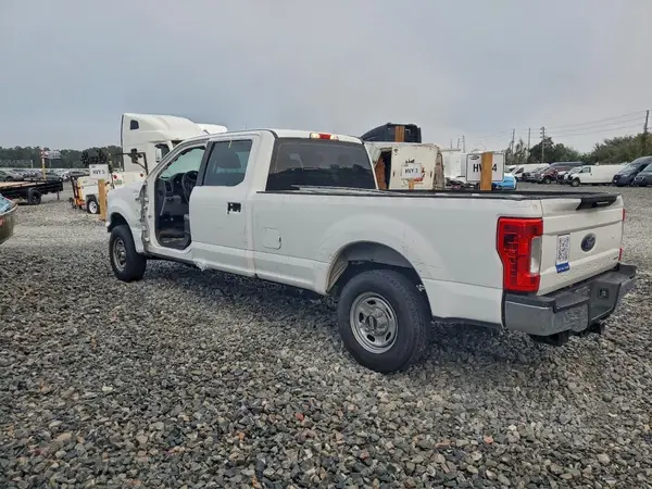 1FT7W2A64HEF43796 2017 FORD F250 - Image 2