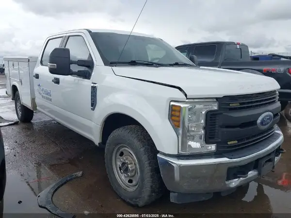 1FT7W2A64KEE32821 2019 FORD F250 - Image 1