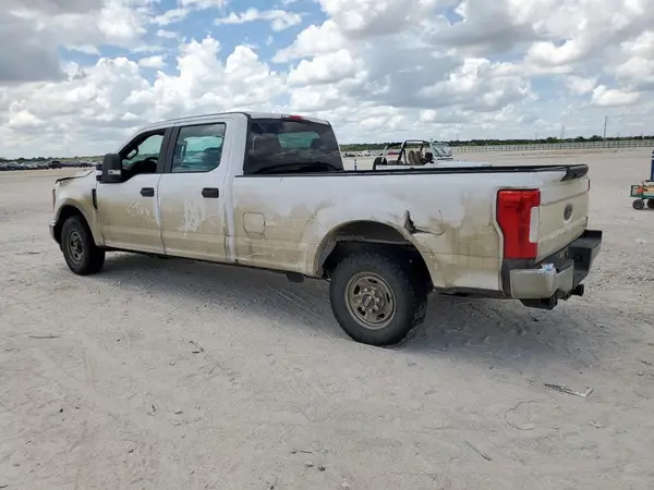 1FT7W2A65HED17251 2017 FORD F250 - Image 2