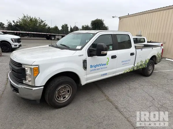 1FT7W2A65HEF38669 2017 FORD F250 - Image 1