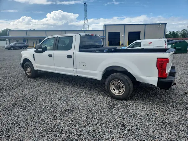 1FT7W2A65JEC09976 2018 FORD F250 - Image 2