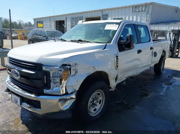1FT7W2A65KEF95185 2019 FORD F250 - Image 2