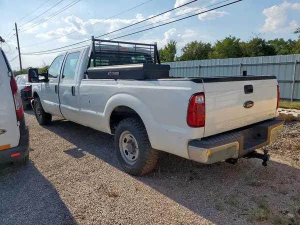 1FT7W2A67GEA57563 2016 FORD F250 - Image 2