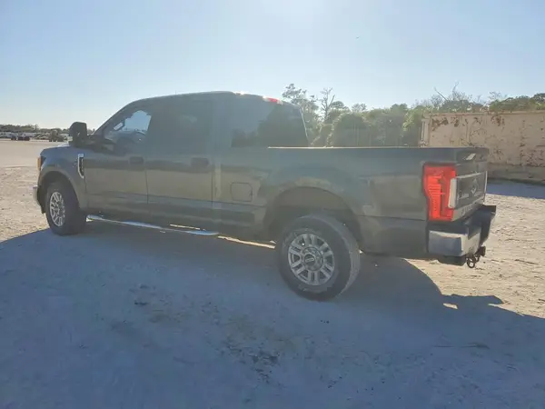 1FT7W2A67HEC64312 2017 FORD F250 - Image 2