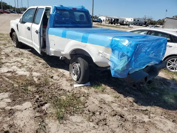 1FT7W2A67NEF36319 2022 FORD F250 - Image 2