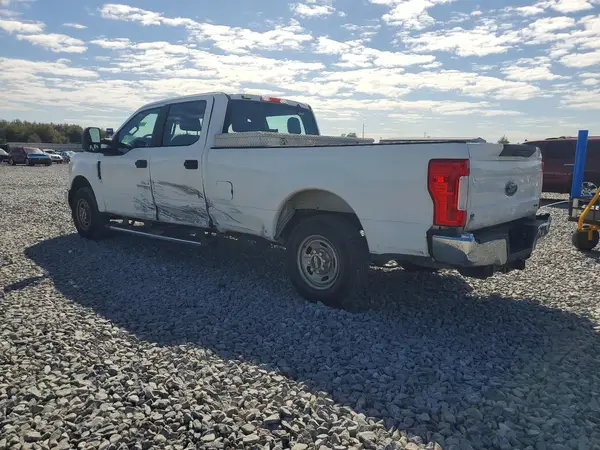 1FT7W2A69HEC15984 2017 FORD F250 - Image 2