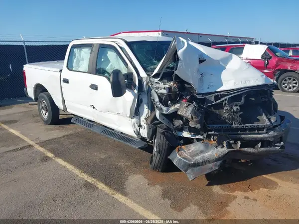 1FT7W2A6XHED98716 2017 FORD F250 - Image 1