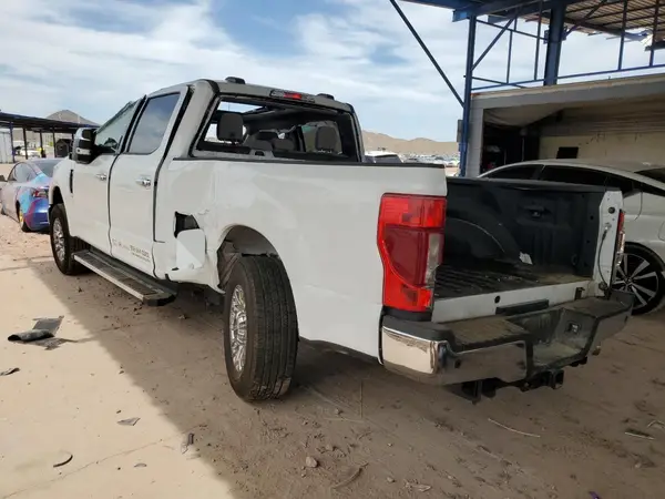 1FT7W2A6XNEE19267 2022 FORD F250 - Image 2