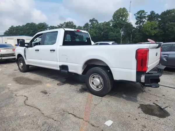 1FT7W2AA2PEE21988 2023 FORD F250 - Image 2